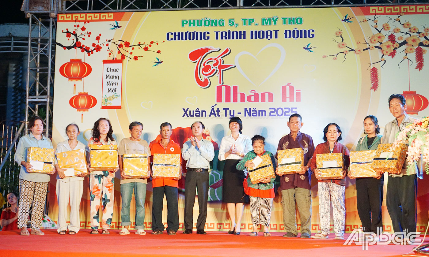 Trần Kim Trát, Uỷ viên Ban Thường vụ Tỉnh uỷ, Bí thư Thành uỷ TP. Mỹ Tho