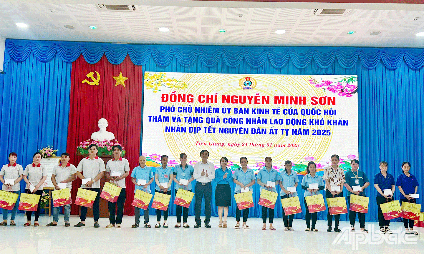 đồng chí: Nguyễn Minh Sơn 