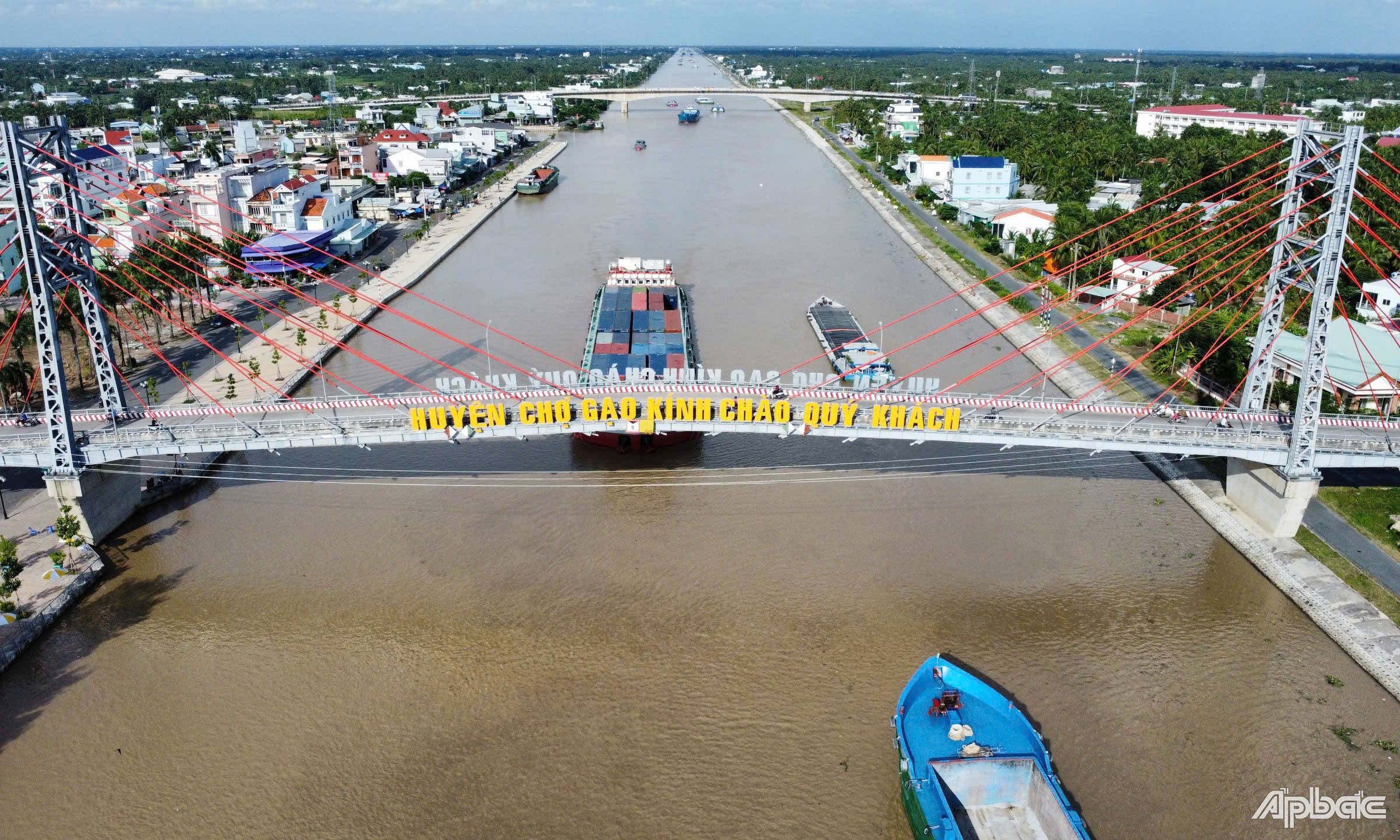 Dự án án đầu tư xây dựng công trình Nâng cấp tuyến kinh Chợ Gạo giai đoạn 2 hiện đã hoàn thành và đưa vào sử dụng.