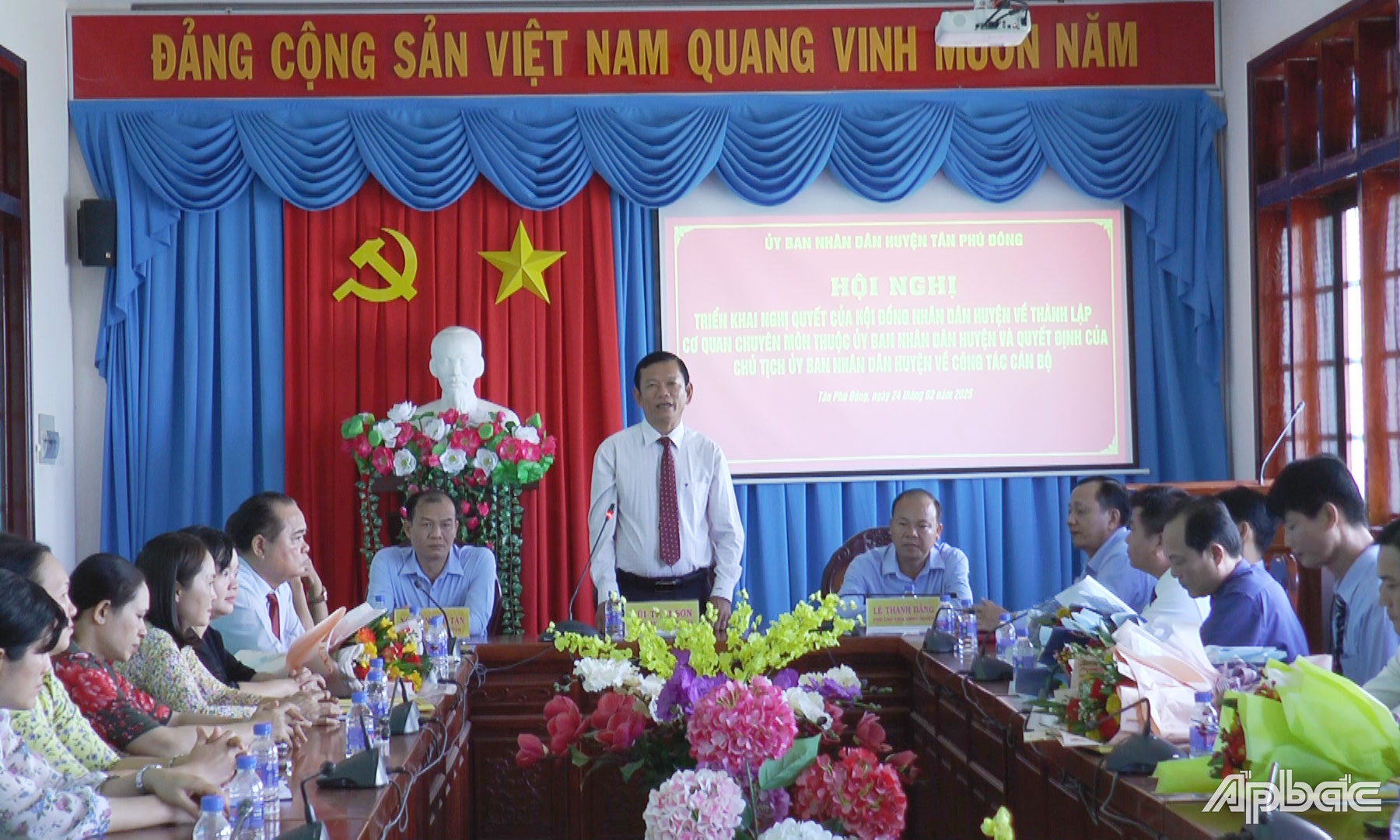   Đồng chí Bùi Thái Sơn phát biểu tại hội nghị.