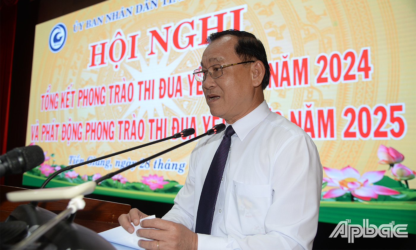 Đồng chí Nguyễn Văn Vĩnh phát biểu tại hội nghị