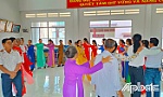 Hạnh phúc là chia sẻ và yêu thương