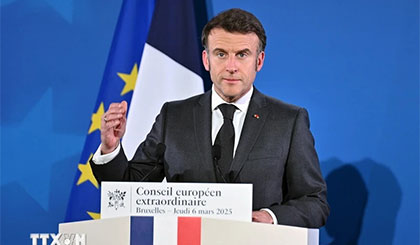 EU thận trọng trước đề xuất của Pháp triển khai vũ khí hạt nhân