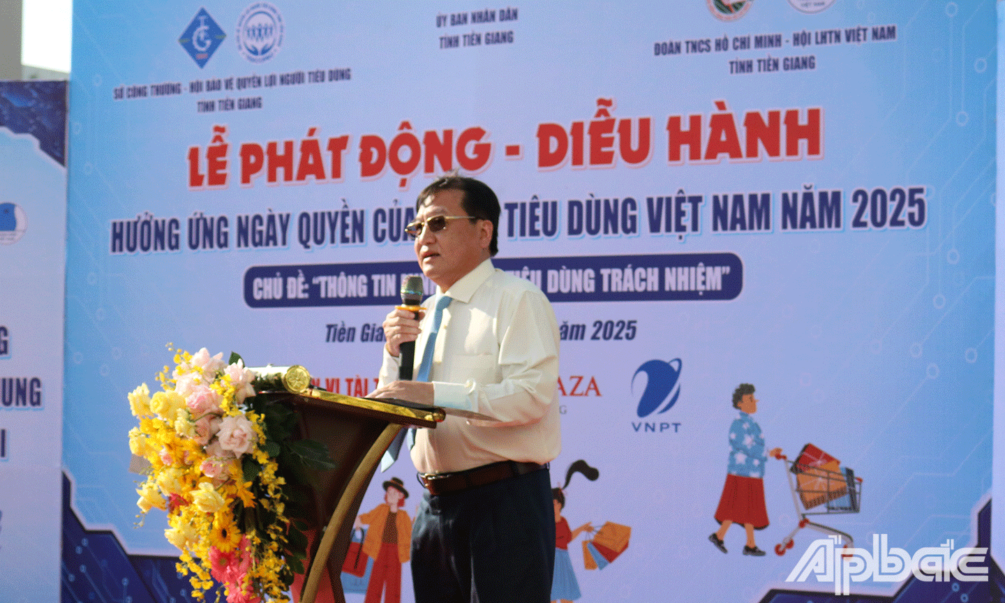Đồng chí Phạm Văn Trọng phát biểu tại buổi lễ