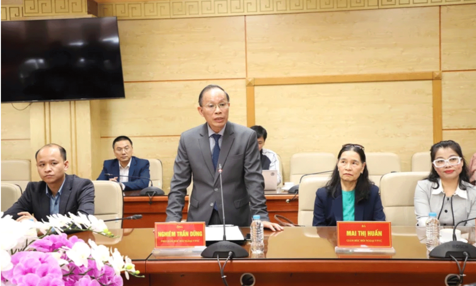 Bác sĩ Nghiêm Trần Dũng, đại diện VNVC, phát biểu.