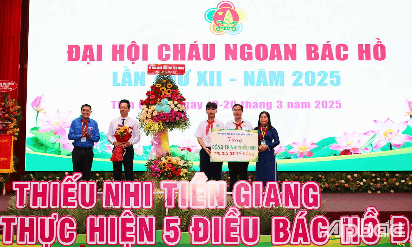UBND tỉnh Tiền Giang tặng công trình thiếu nhi, trị giá 2 tỷ đồng cho Hội đồng Đội tỉnh