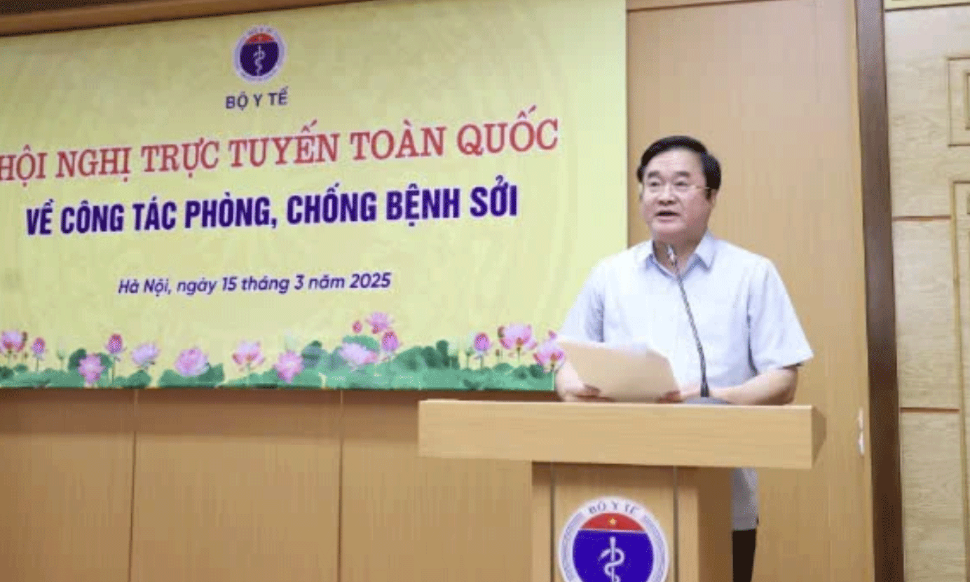 Ông Hoàng Minh Đức, Cục trưởng Cục Phòng bệnh, Bộ Y tế tại Hội nghị trực tuyến toàn quốc về công tác phòng, chống bệnh sởi.