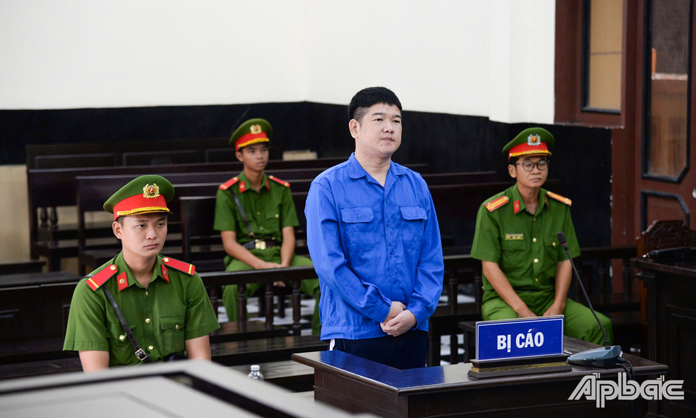 Bị cáo Huỳnh Tấn Tài tại phiên tòa xét xử sơ thẩm.