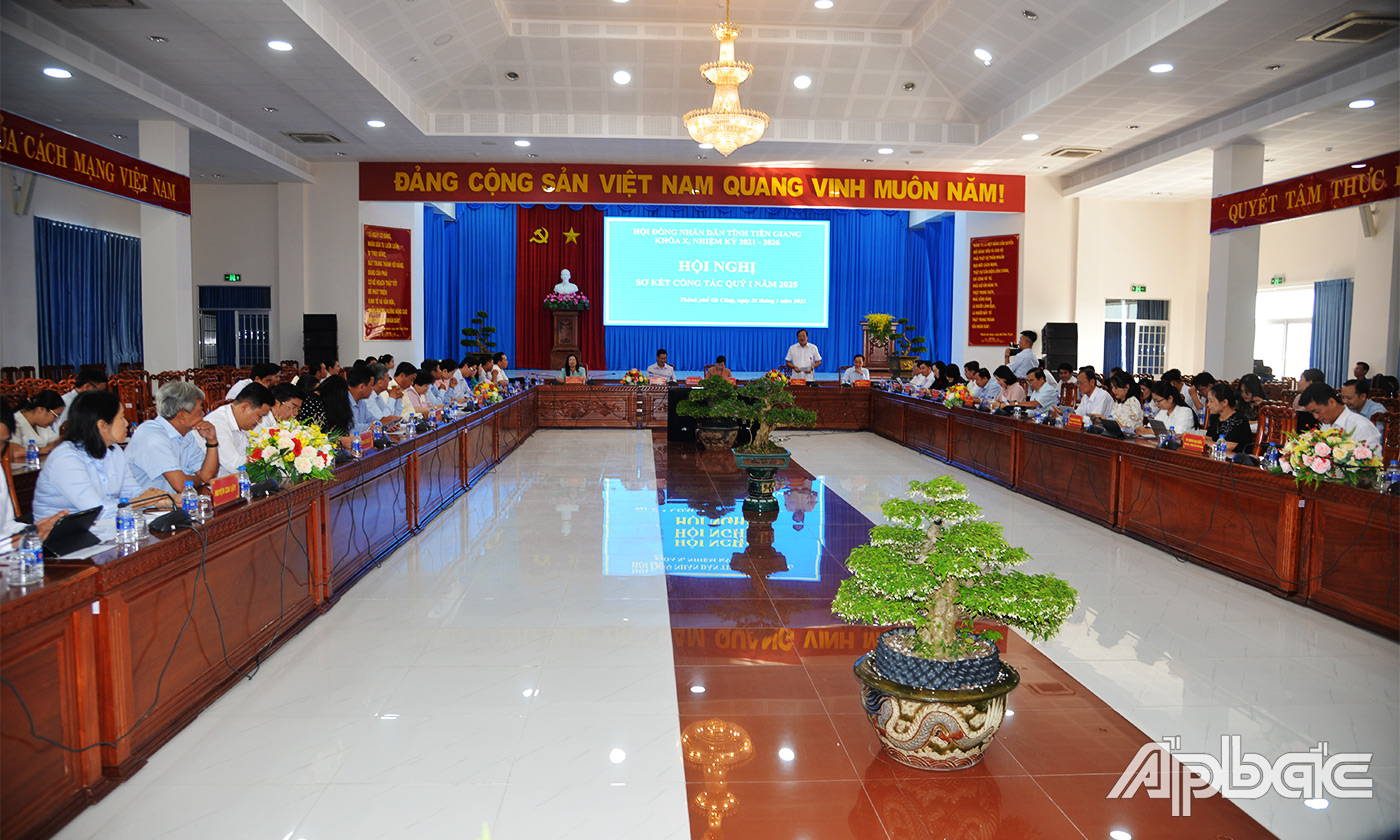 Quang cảnh hội nghị