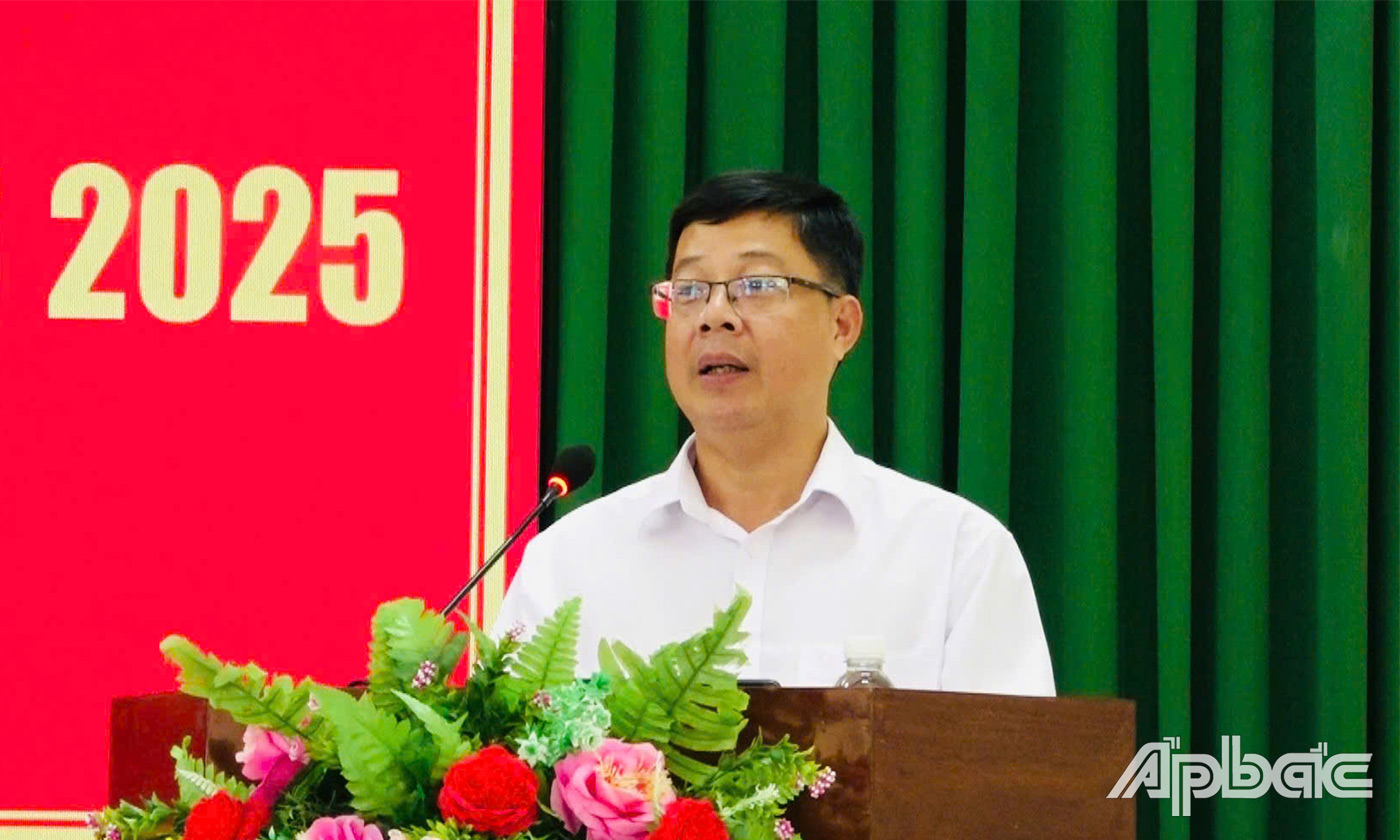 Đôngf chí Trần Thanh Nguyên phát biểu tại hội nghị