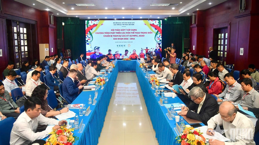  Quang cảnh hội thảo. 