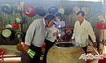 Huyện Chợ Gạo: Chủ động diệt lăng quăng phòng, chống bệnh sốt xuất huyết