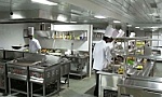 Bốn nguyên tắc bảo đảm nguyên liệu cho bếp ăn tập thể