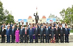 Tổng Bí thư Tô Lâm dâng hương tưởng nhớ Chủ tịch Hồ Chí Minh