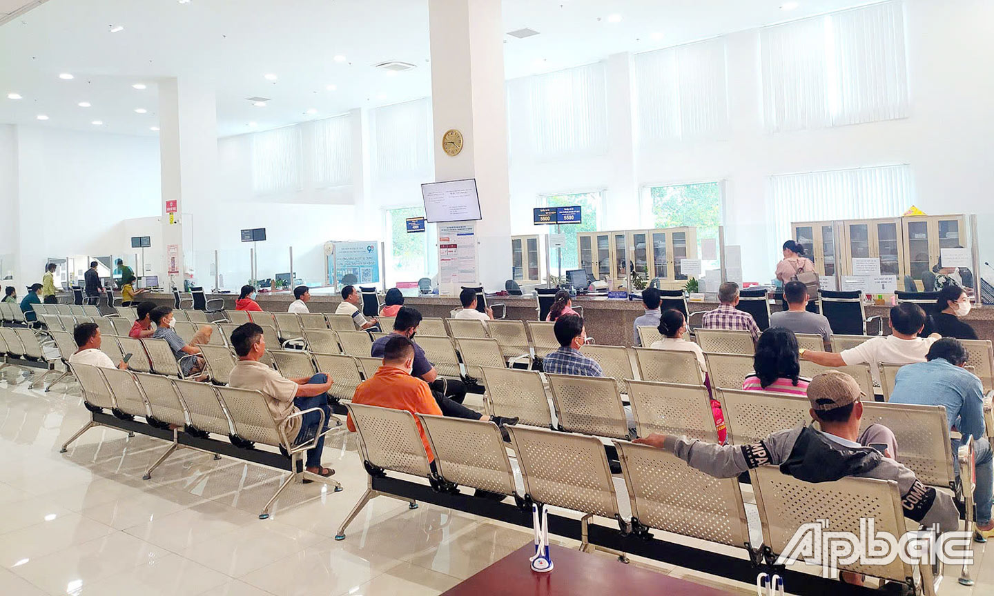 Tiền Giang: Chỉ số PAR Index và SIPAS năm 2024 tăng mạnh, chất lượng phục vụ người dân tiếp tục nâng cao