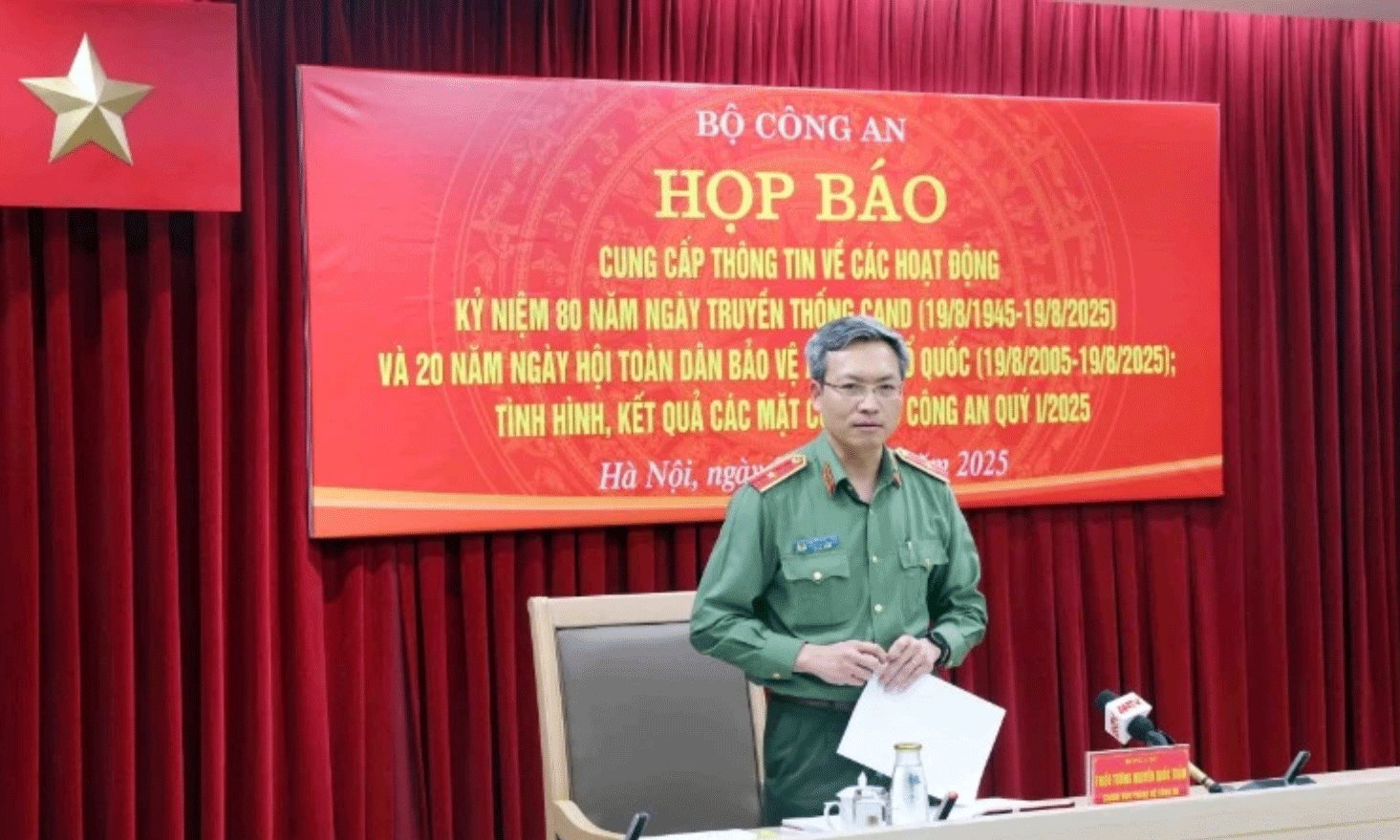 Chánh Văn phòng Bộ Công an, Thiếu tướng Nguyễn Quốc Toản tại họp báo quý I/2025.