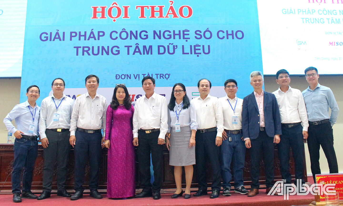 Sở Khoa học và Công nghệ tỉnh Tiền Giang đã có cuộc gặp gỡ, thảo luận với các diễn giả về giải pháp công nghệ số cho trung tâm dữ liệu.