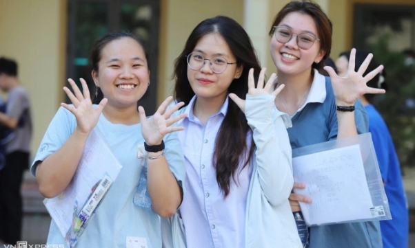Thí sinh thi tốt nghiệp THPT 2023 tại Hà Tĩnh. Ảnh: Đức Hùng