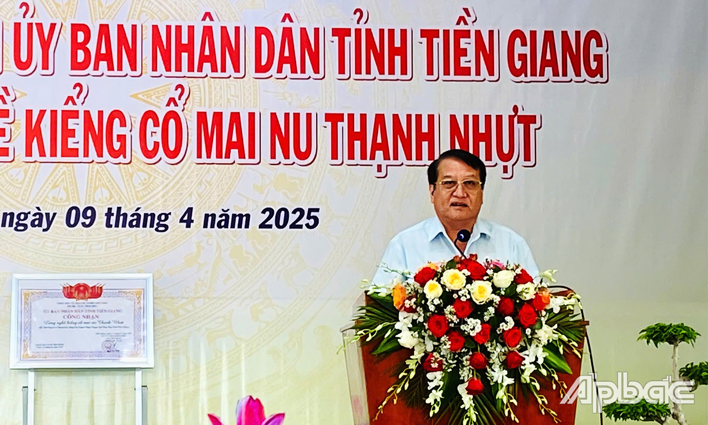 Đồng chí Phạm Văn Trọng phát biểu tại buổi lễ