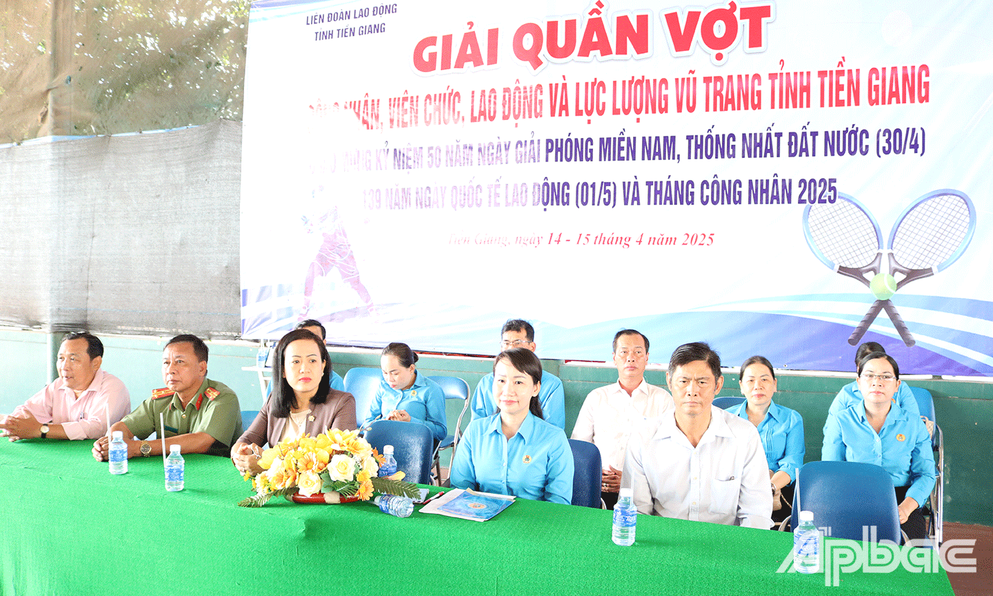 Đại biểu tham dự 