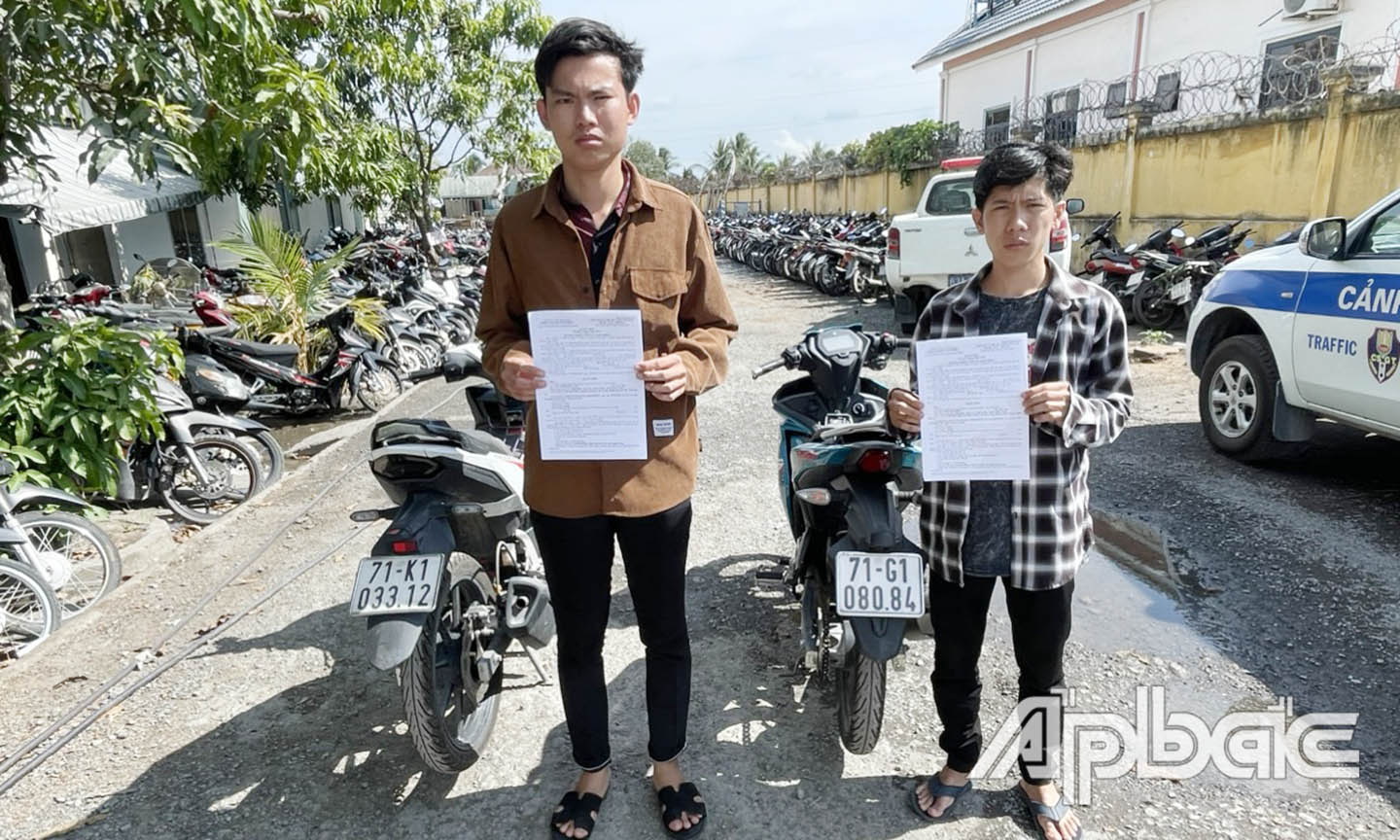 02 phương tiện vi phạm bị lực lượng Công an tịch thu.
