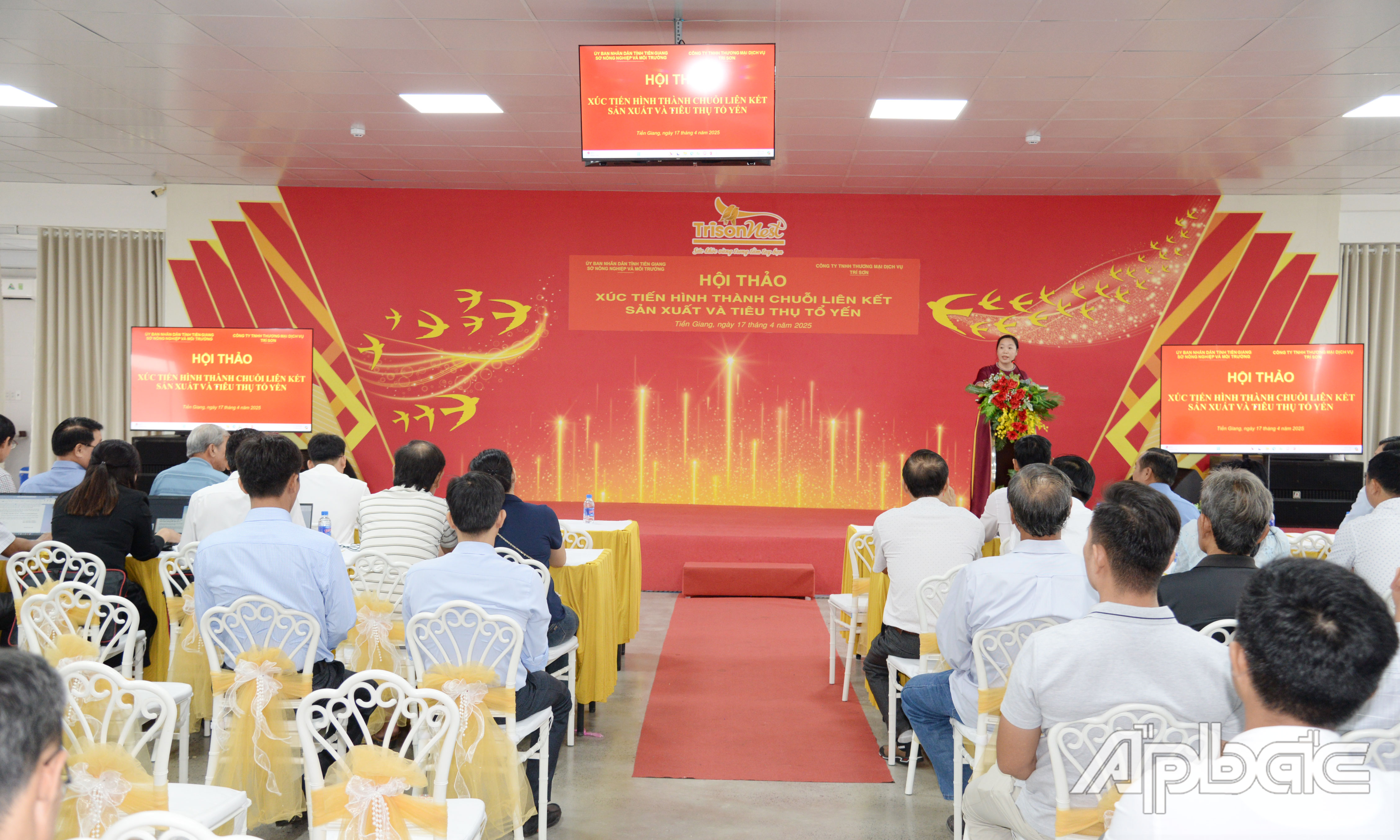 Quang cảnh hội thảo.
