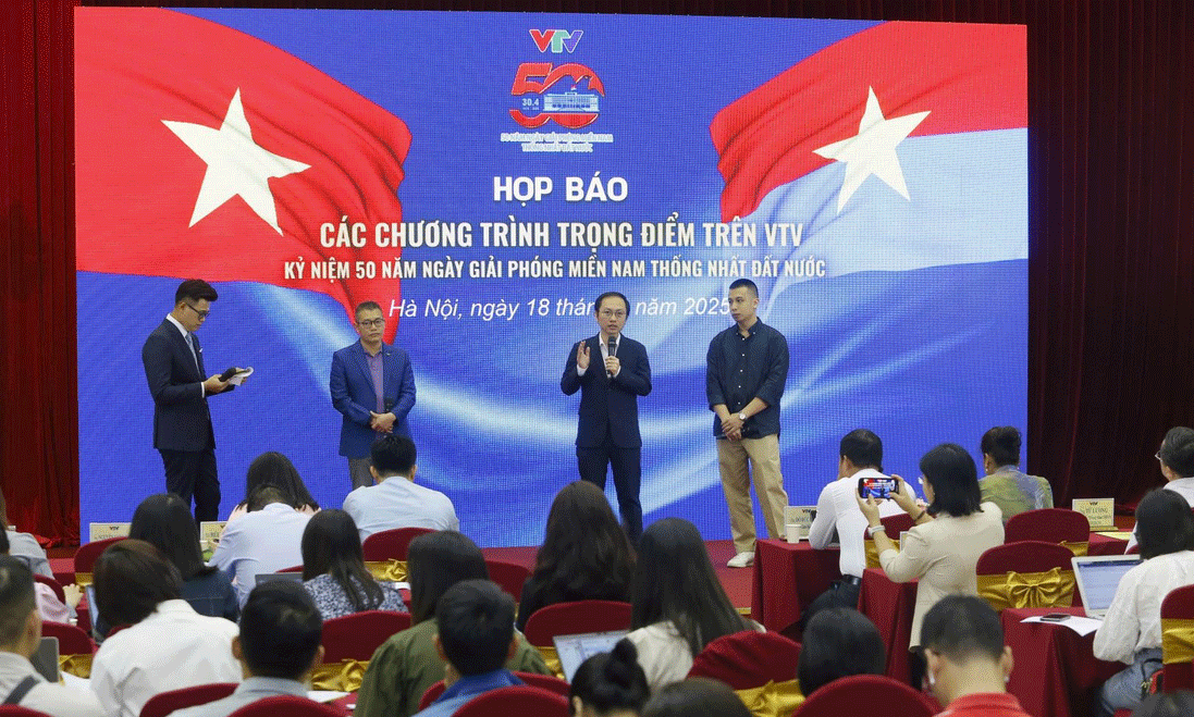 Ban đối ngoại Đài THVN giới thiệu về bộ phim VTV Đặc biệt “Cuộc đọ sức của ý chí”. Ảnh: VTV