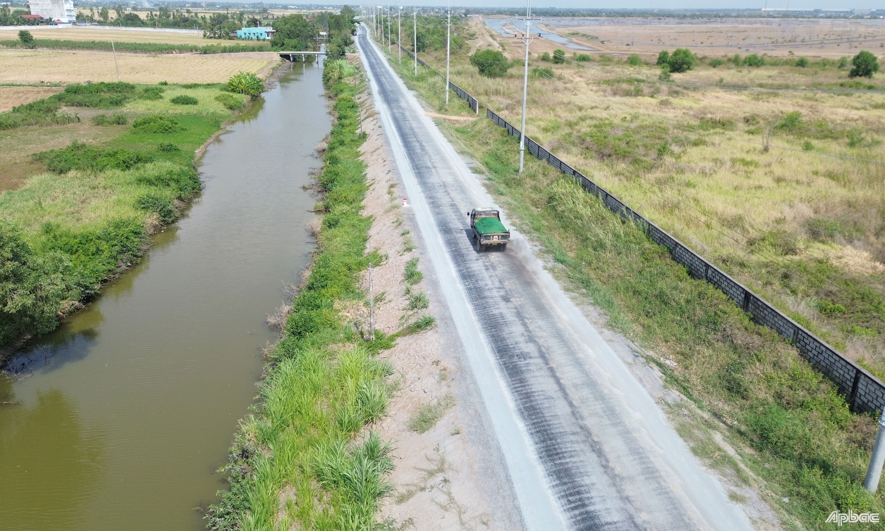 Dự án Đường giao thông phục vụ phát triển công nghiệp phía Đông hiện đã hoàn thành và đưa vào sử dụng.