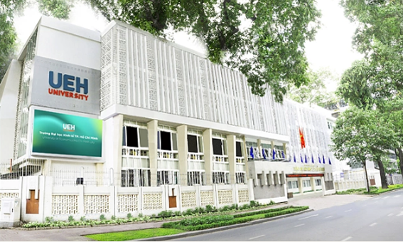 Một góc khuôn viên Đại học Kinh tế TP HCM. Ảnh: UEH
