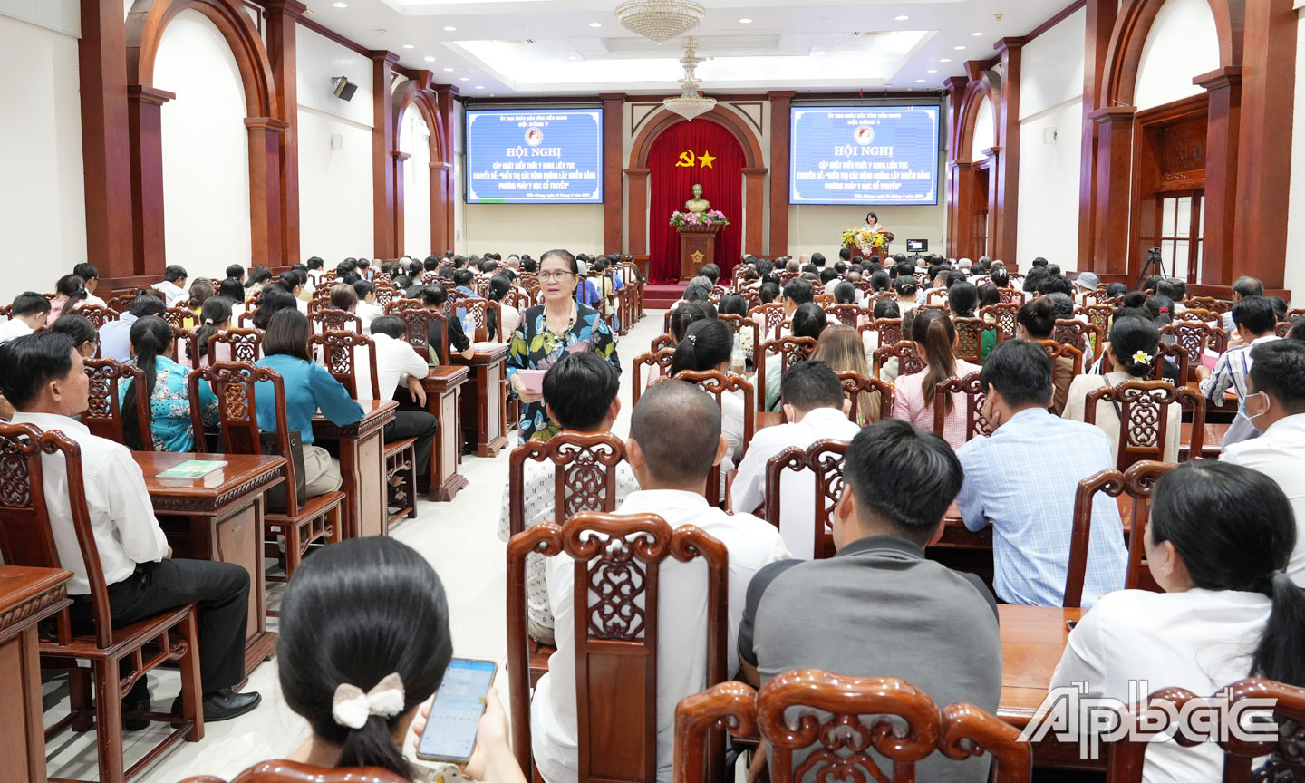 Quang cảnh hội nghị.