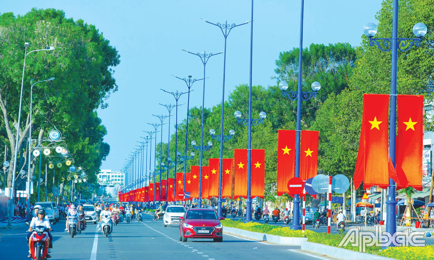 TP. Mỹ Tho hôm nay tự hào là đô thị văn minh bên dòng Tiền Giang. Ảnh: DUY NHỰT