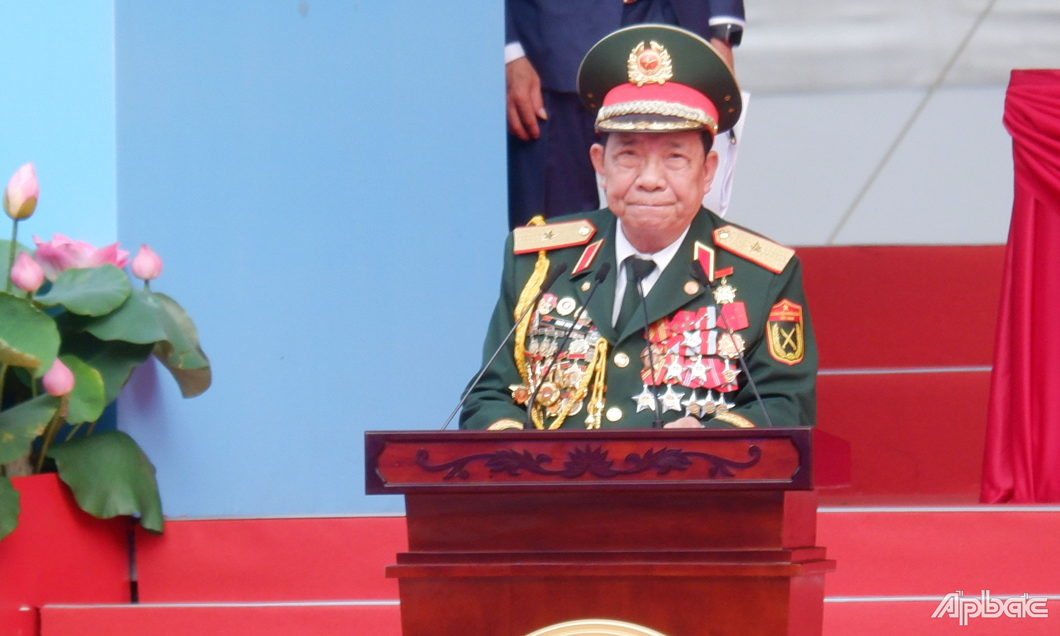 Đồng chí Nguyễn Ngọc Thổ đại diện cho các lực lượng tham gia kháng chiến phát biểu tại Lễ kỷ niệm 50 năm Ngày Giải phóng miền Nam, thống nhất đất nước (30-4-1975 - 30-4-2025).