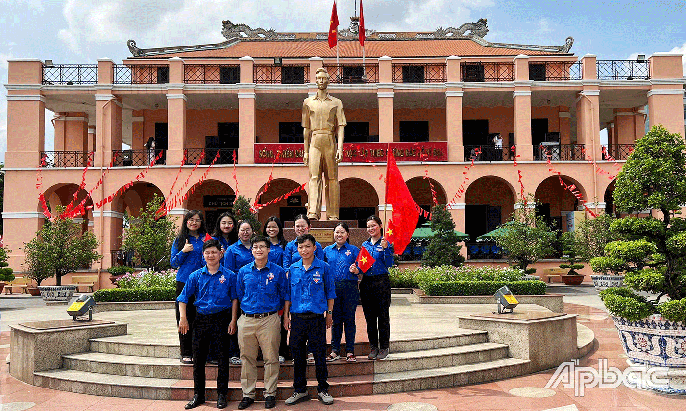 Giá trị tư tưởng Hồ Chí Minh: Nền tảng vững chắc, sáng mãi cùng dân tộc