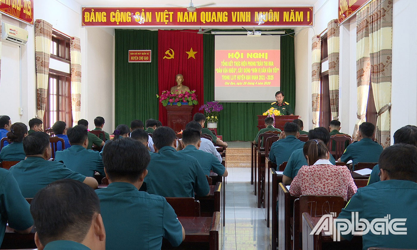 Quang cảnh hội nghị.