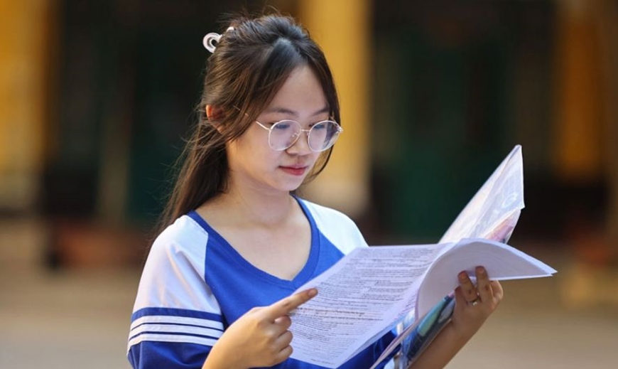 Thí sinh thi tốt nghiệp tại Trường THPT Trưng Vương, quận 1, TP Hồ Chí Minh tháng 6-2024. Ảnh: baobacgiang.vn