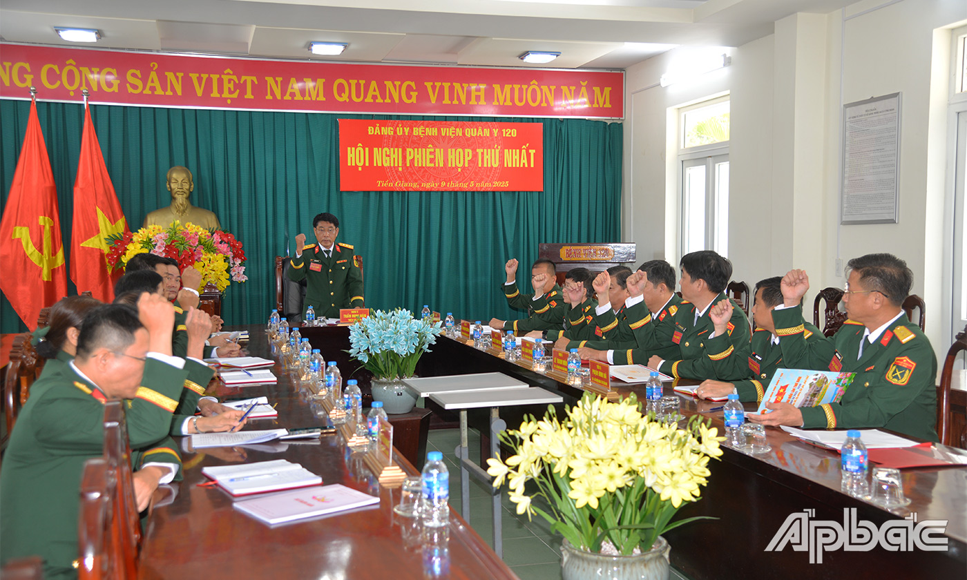 Ban Chấp hành Đảng bộ Bệnh viện khóa XVII, nhiệm kỳ 2025 - 2030 họp phiên đầu tiên