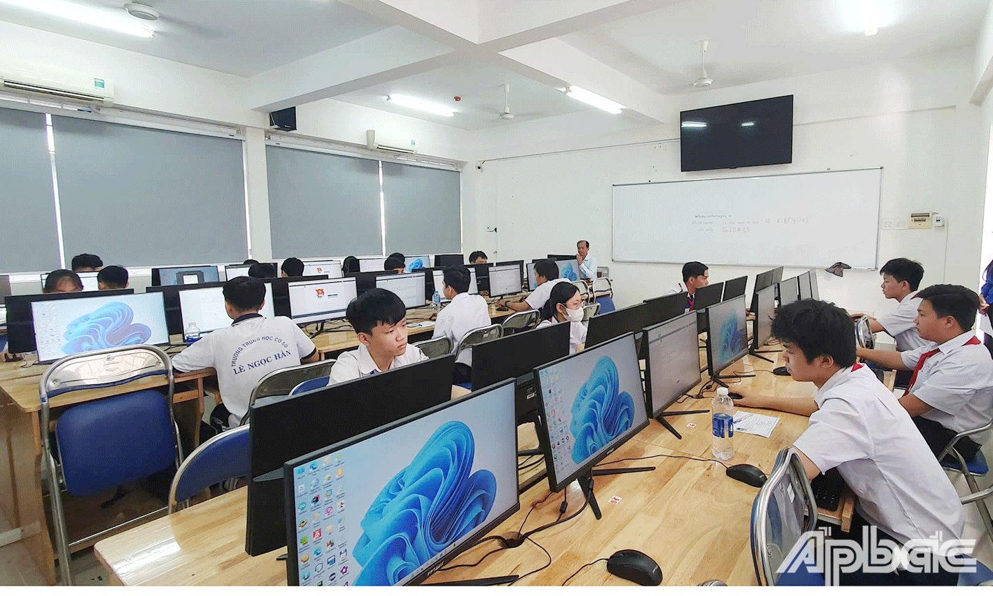 Thí sinh tham gia Hội thi “Tin học trẻ” tỉnh Tiền Giang năm 2025