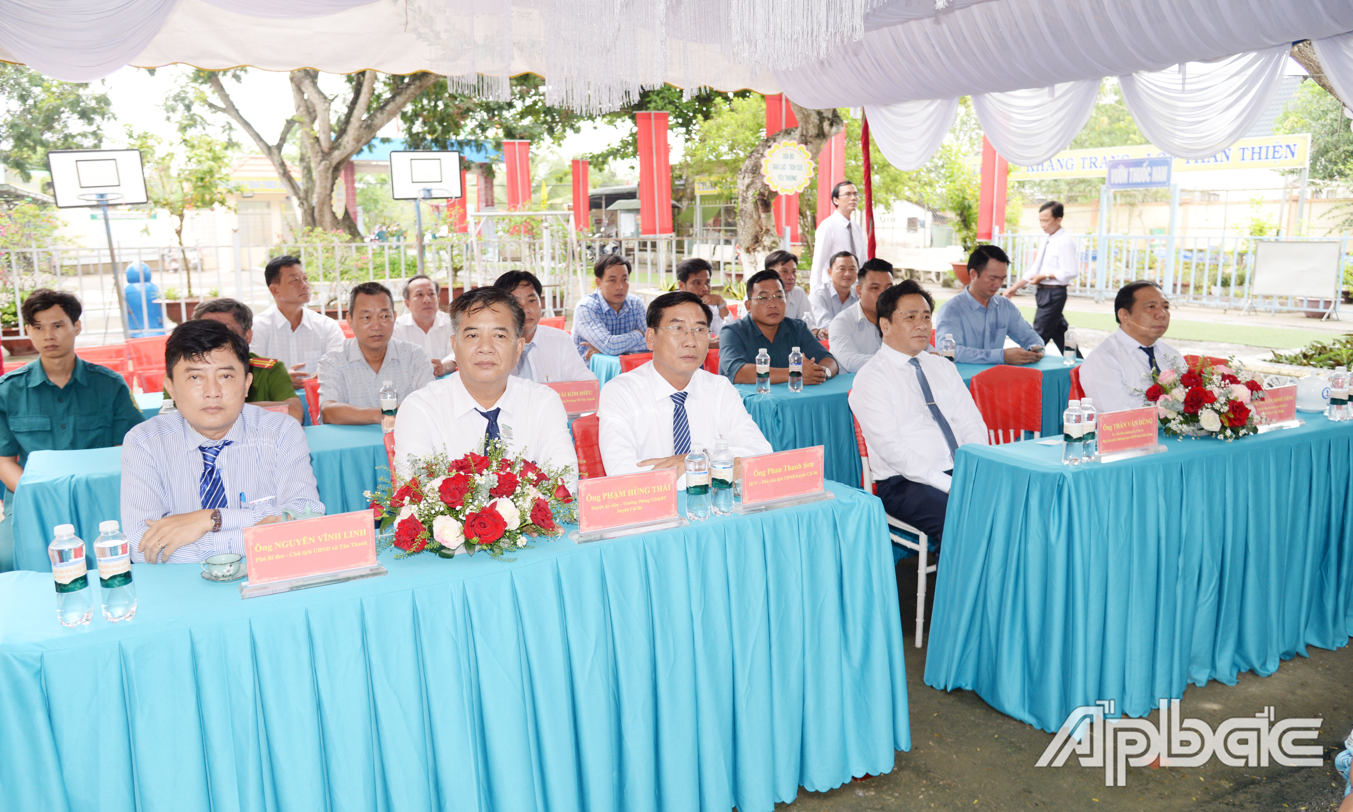 Các đại biểu tham dự Lễ tổng kết.