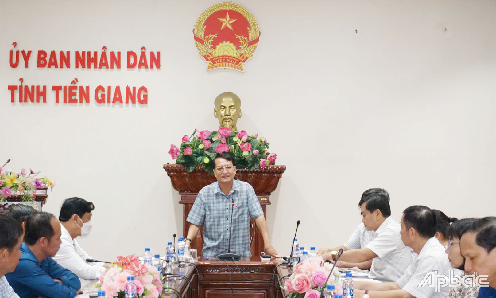 Đồng chí Phạm Văn Trọng phát biểu tại cuộc họp.