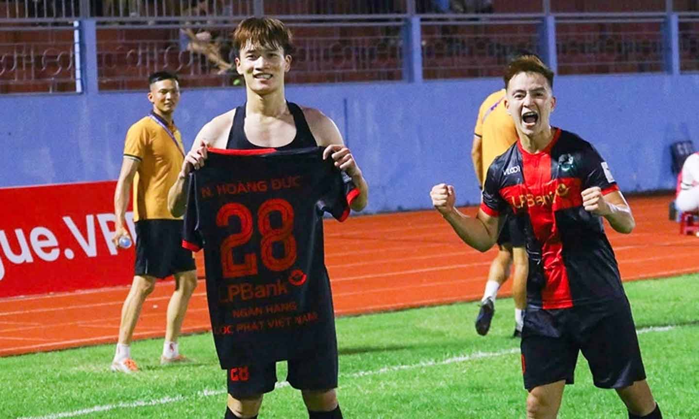 Sự dịch chuyển đáng chú ý của bóng đá Việt Nam