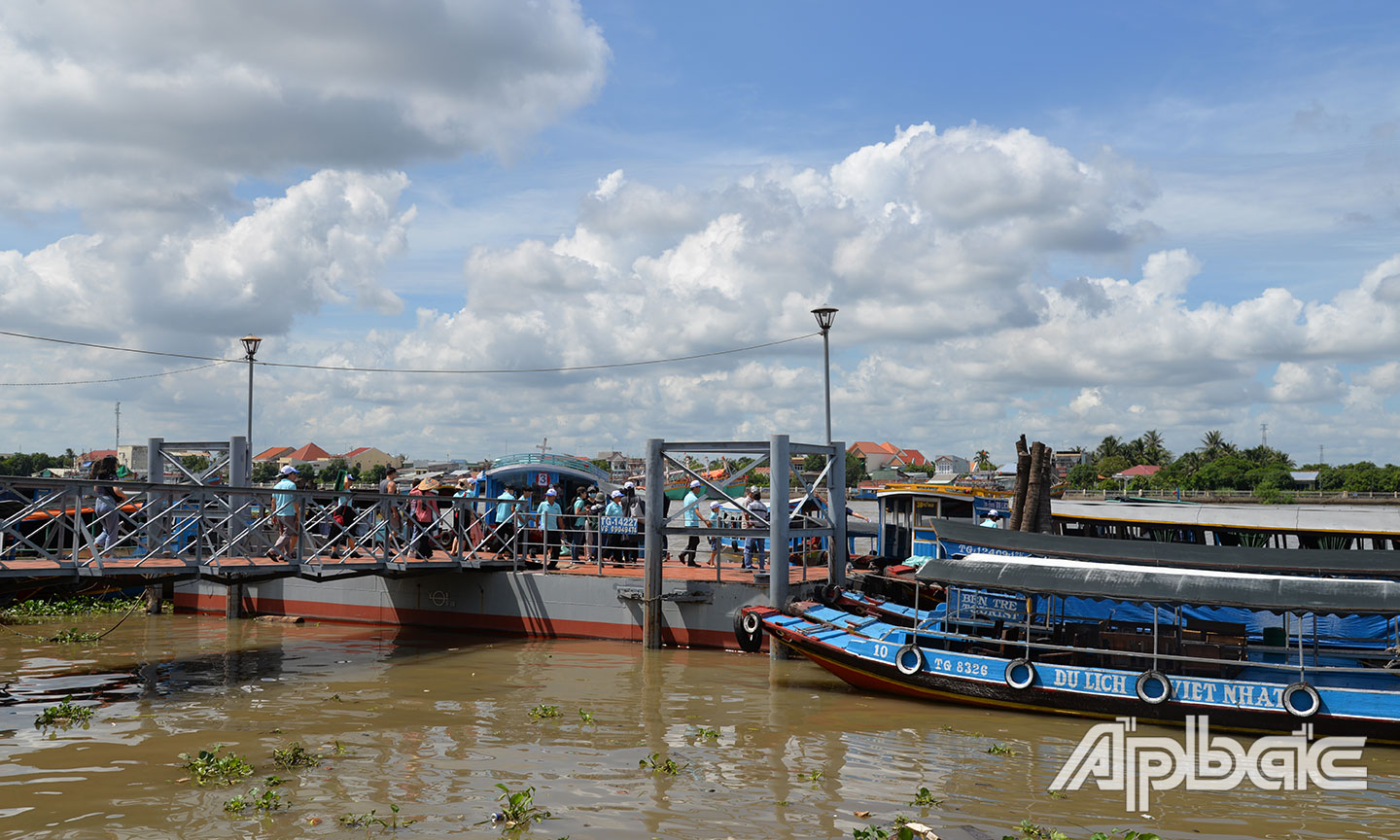 Tiền Giang tập trung khai thác tiềm năng, lợi thế - Bài 3: Tạo đột phá trong phát triển du lịch