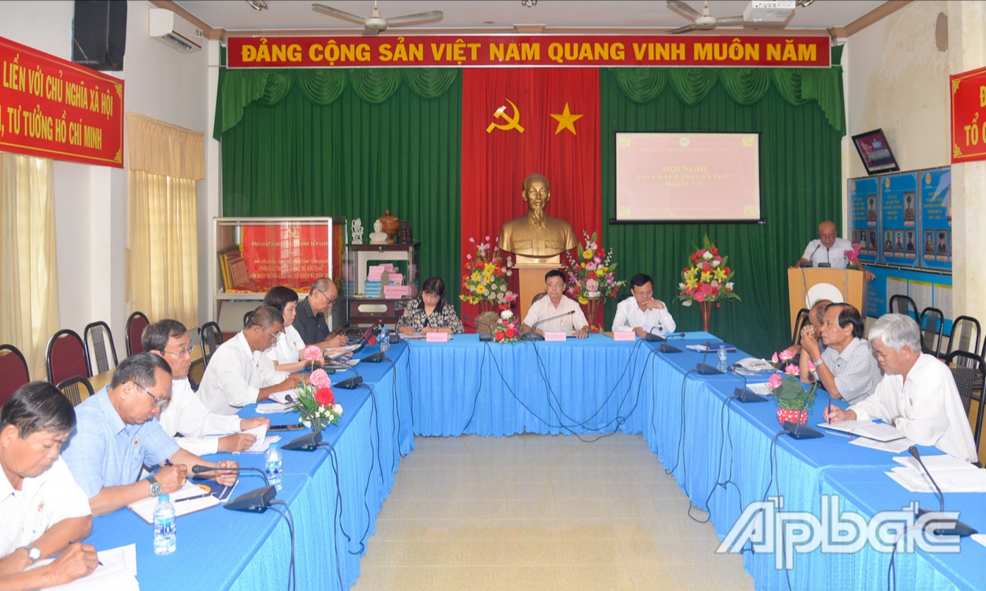 Quang cảnh hội nghị.