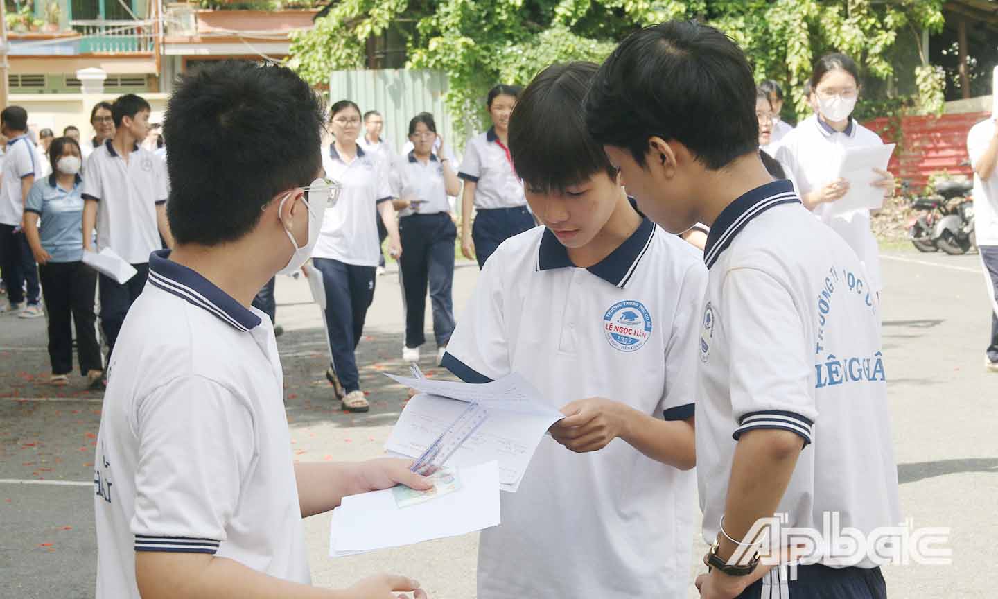Nhiều thí sinh cho biết đề thi hay và 