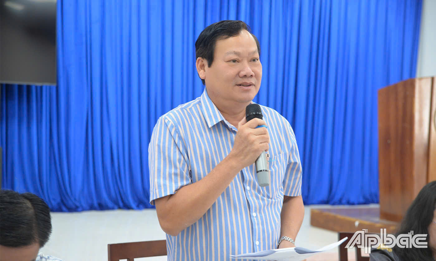 Đồng chí Nguyễn Hữu Lợi phát biểu tại buổi làm việc