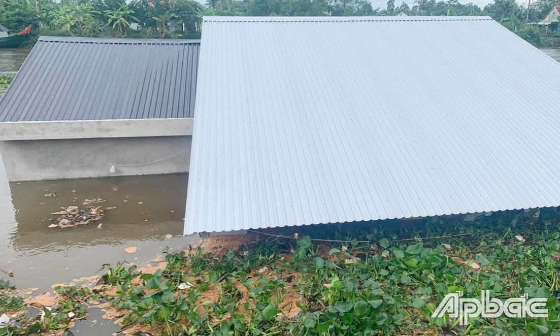 Hiện trường vụ sạt lở tại kinh 28.