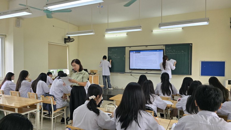 Nhà giáo trong các cơ sở ngoài công lập được công nhận là người hành nghề đặc thù - Ảnh: VGP/Thu Trang