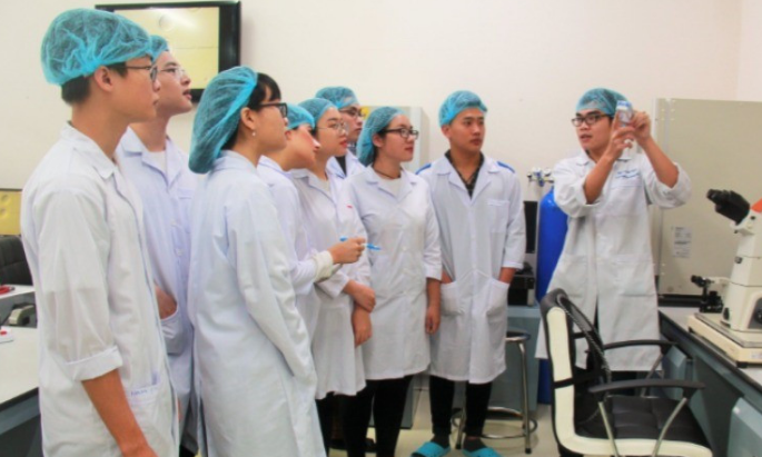 Hoạt động nghiên cứu khoa học tại Đại học Quốc gia Thành phố Hồ Chí Minh. Nguồn: nhandan.vn