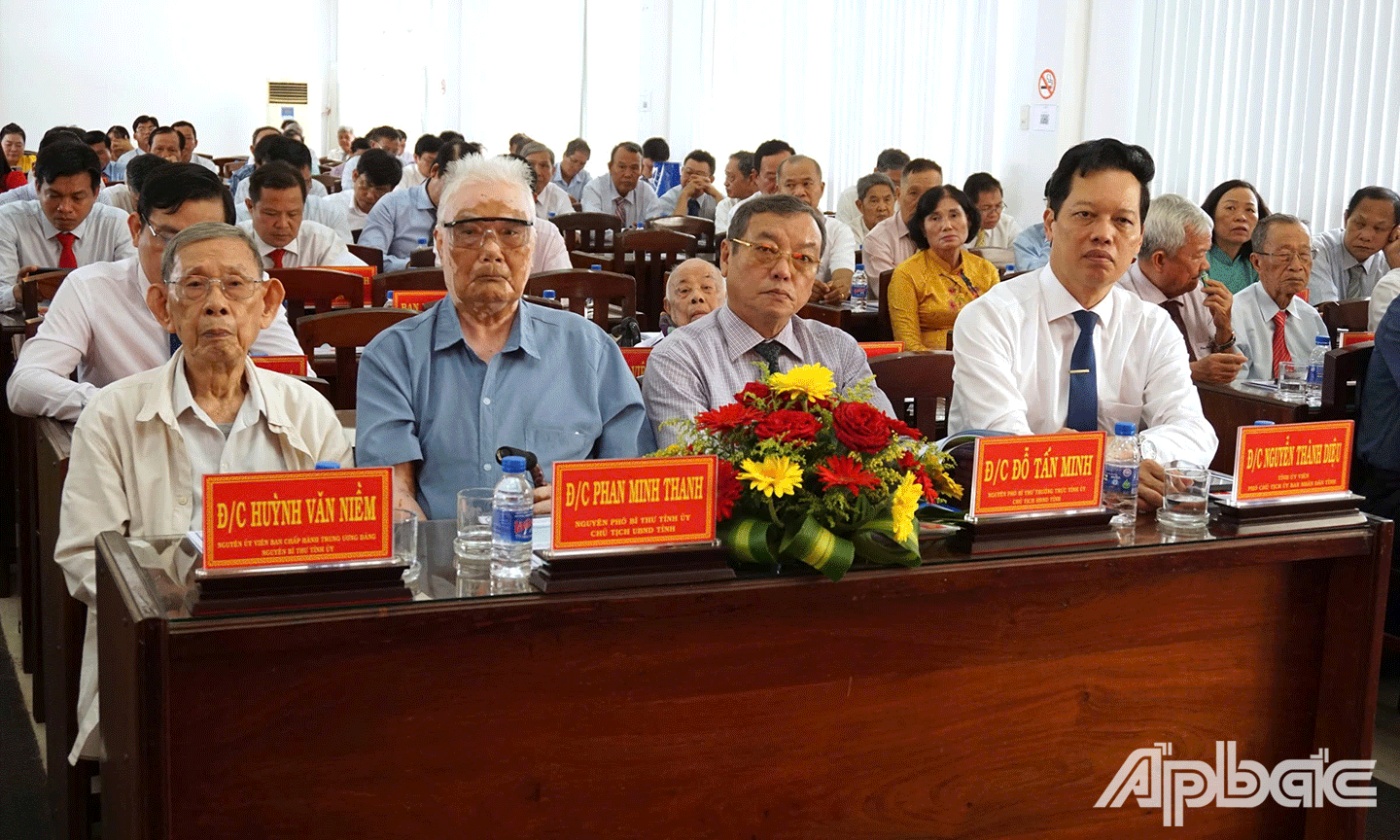 Đại biểu tham dự Hội nghị