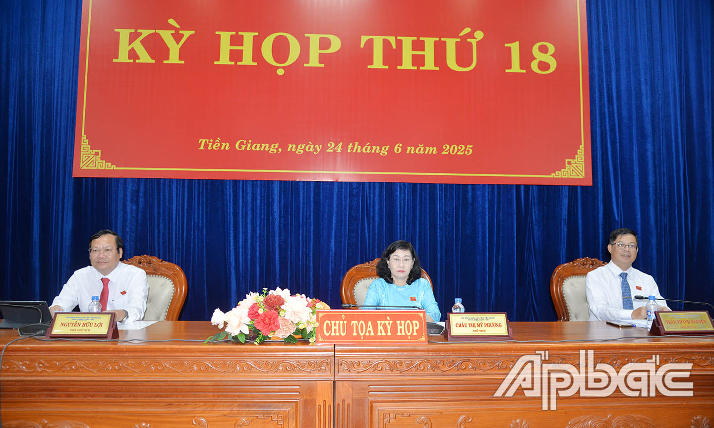 chủ tọa kỳ họp