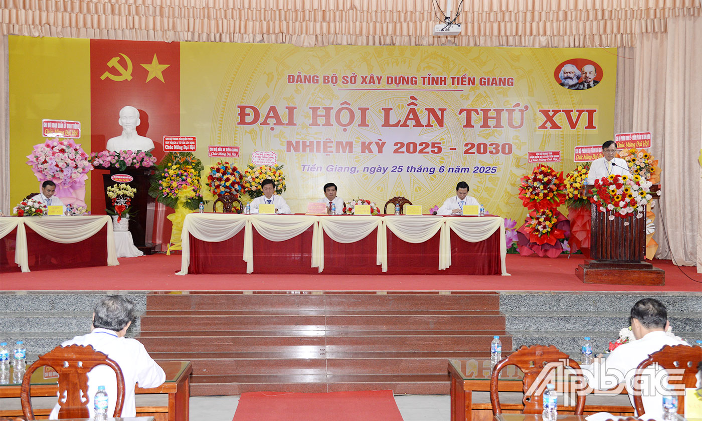 Quang cảnh đại hội.